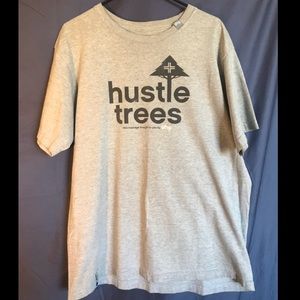 LRG Hustle Trees Men’s XL T-shirt